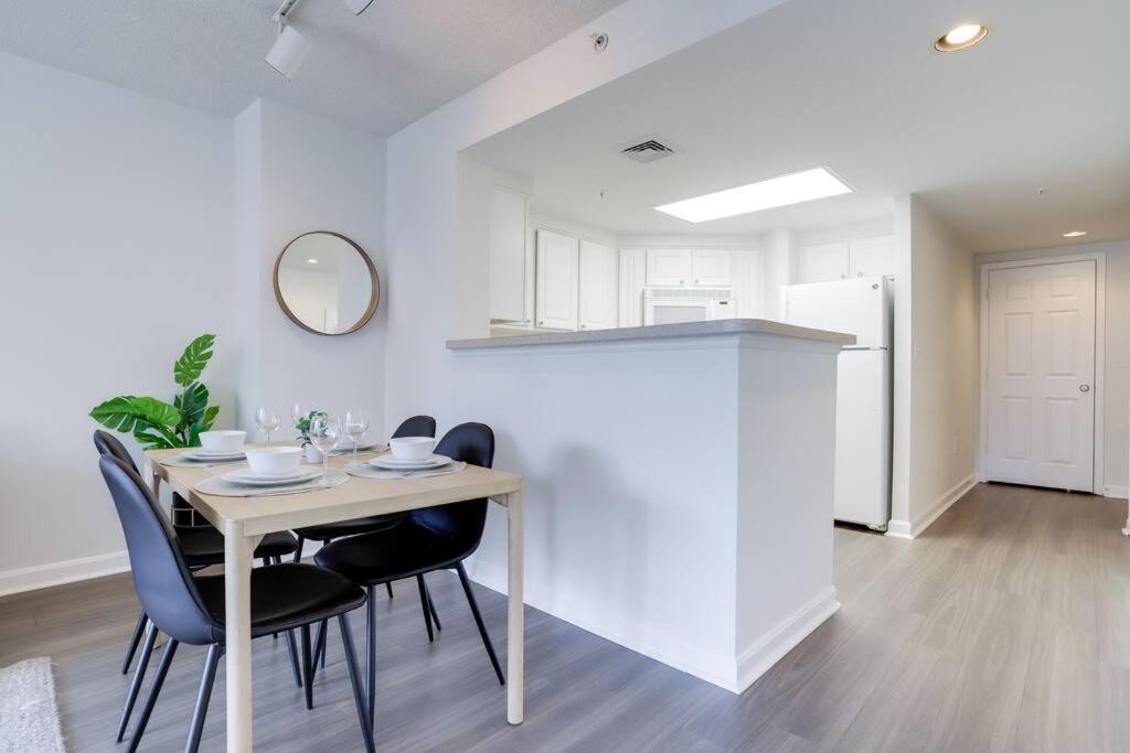 Gorgeous 1 Bedroom Condo At Ballston Place With Gym 阿林顿 外观 照片