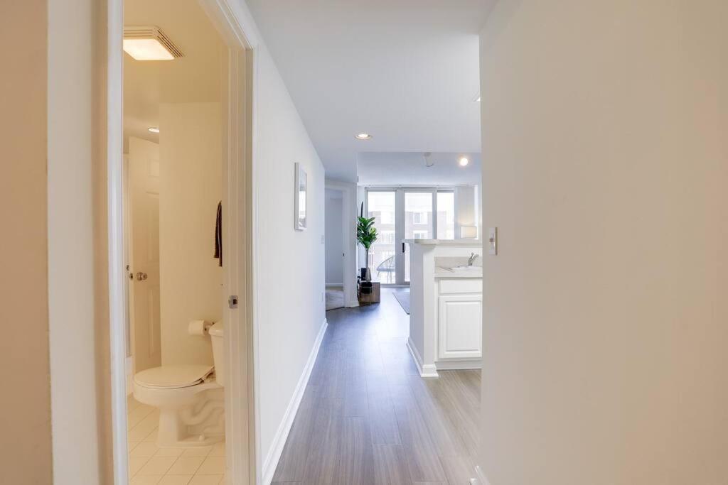 Gorgeous 1 Bedroom Condo At Ballston Place With Gym 阿林顿 外观 照片